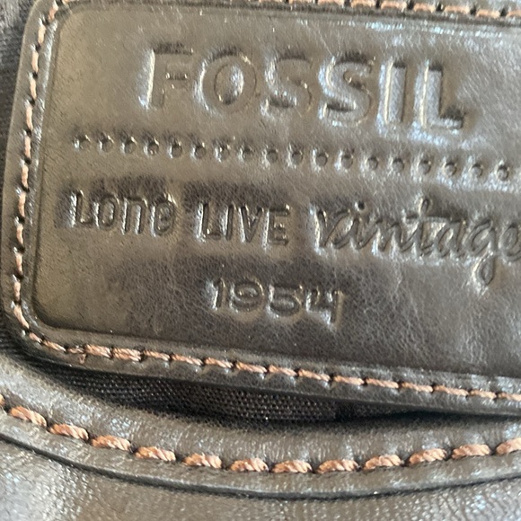 Fossil leather purse - Picture 12 of 13